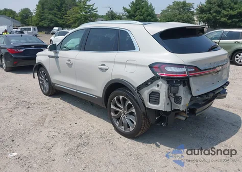 2022 Lincoln Nautilus Reserve z USA, uszkodzony, nr VIN 2LMPJ8K93NBL27343